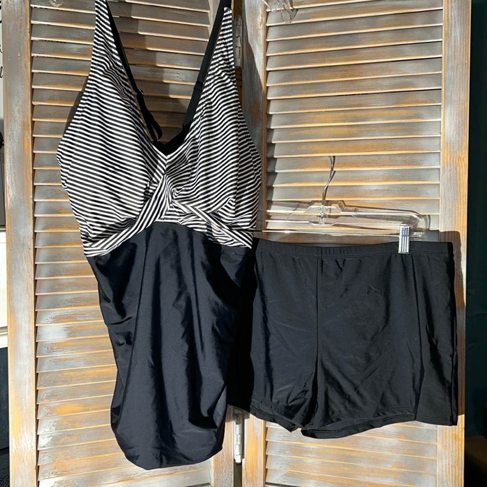 Yonique swimsuit
